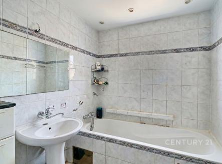 . | Prodej bytu, 2+1, 62 m²