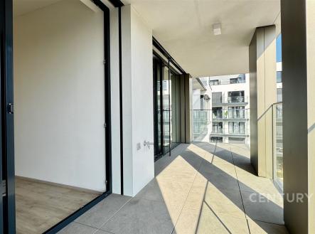 . | Pronájem bytu, 2+kk, 66 m²