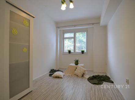 . | Pronájem bytu, 3+1, 79 m²