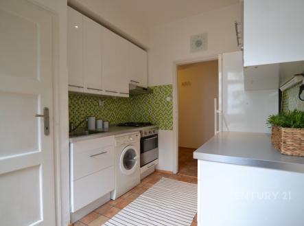 . | Pronájem bytu, 3+1, 79 m²