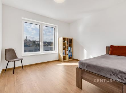 . | Prodej bytu, 3+kk, 74 m²