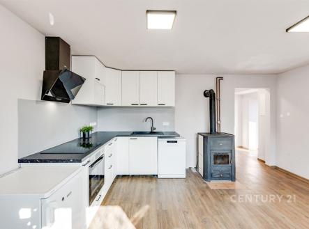 . | Prodej - dům/vila, 207 m²