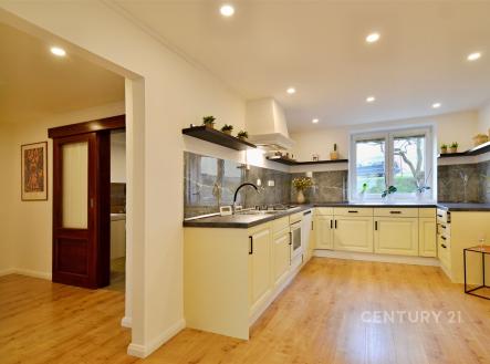   | Prodej bytu, 2+1, 60 m²