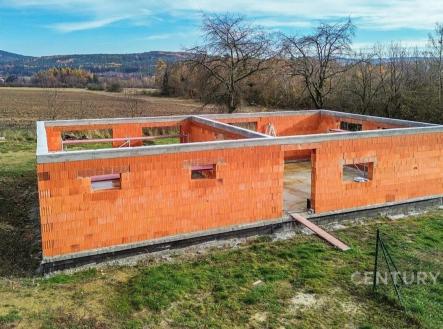 . | Prodej - dům/vila, 140 m²