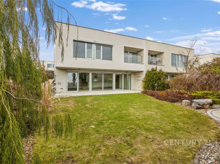 . | Prodej - dům/vila, 158 m²