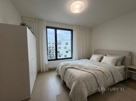 . | Pronájem bytu, 2+kk, 56 m²