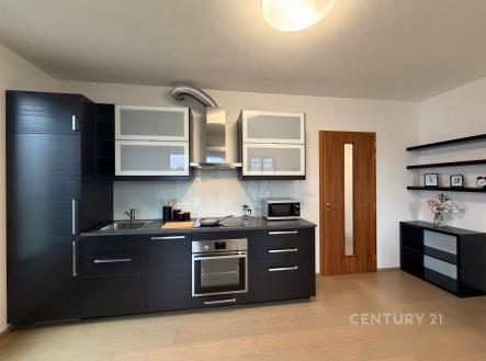 . | Pronájem bytu, 2+kk, 56 m²