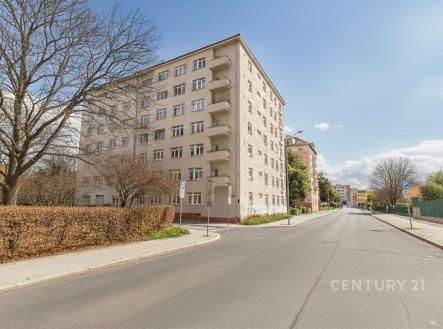 . | Prodej bytu, 4+kk, 81 m²