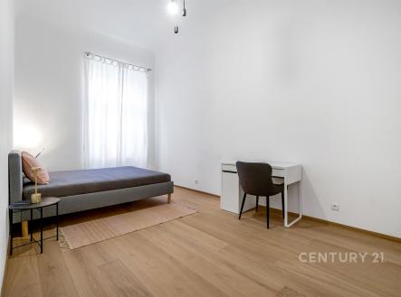 . | Pronájem bytu, 2+kk, 62 m²