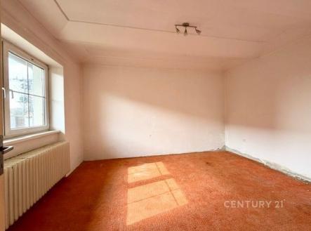 . | Prodej - dům/vila, 278 m²