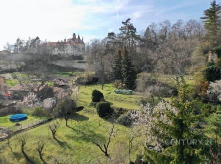 . | Prodej - pozemek pro bydlení, 2 725 m²