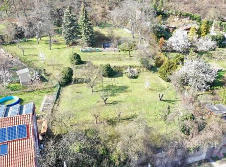 . | Prodej - pozemek pro bydlení, 2 725 m²