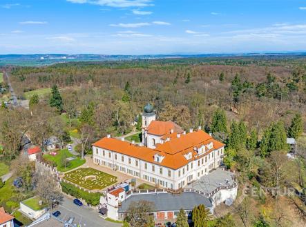 . | Prodej - pozemek pro bydlení, 2 504 m²