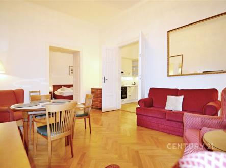 . | Pronájem bytu, 3+1, 87 m²