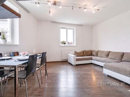. | Prodej bytu, 3+kk, 72 m²