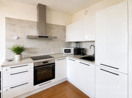 . | Pronájem bytu, 2+kk, 56 m²