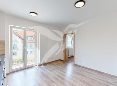 Byt-2kkSkolni-651Kaznejov-07212023_172614.jpg | Pronájem bytu, 2+kk, 31 m²