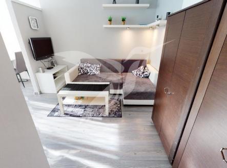 Byt-1kk-Praha-Brodskeho-06242022_100312.jpg | Pronájem bytu, 1+kk, 33 m²