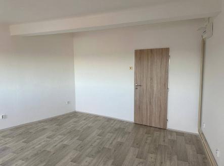 Bez popisku | Pronájem bytu, 2+1, 49 m²