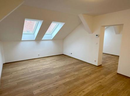 Bez popisku | Pronájem bytu, 2+kk, 48 m²