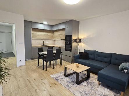 Bez popisku | Pronájem bytu, 2+kk, 104 m²