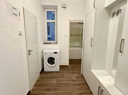 Bez popisku | Pronájem bytu, 2+kk, 47 m²