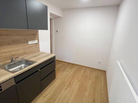 Bez popisku | Prodej bytu, 2+1, 56 m²