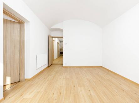 Bez popisku | Prodej - obchodní prostor, 56 m²