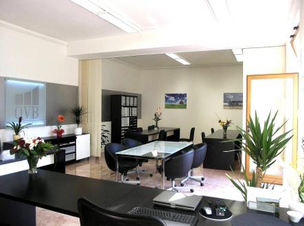 Bez popisku | Pronájem - kanceláře, 83 m²