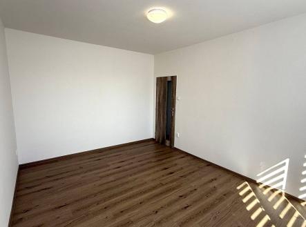 Bez popisku | Pronájem bytu, 3+1, 73 m²