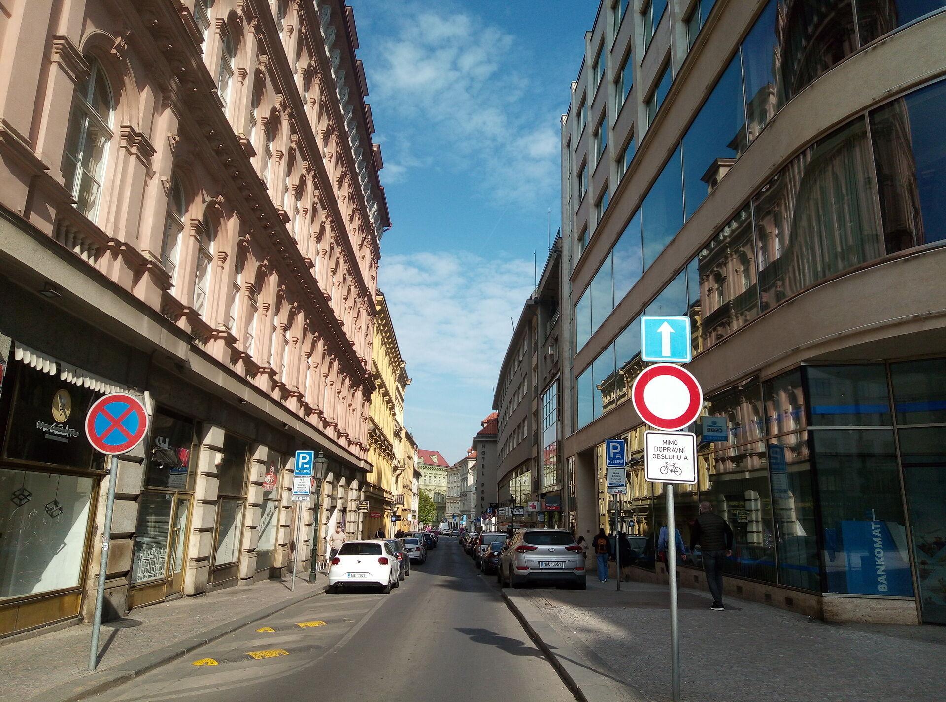 Praha 1 - Perlová ul., 2+1