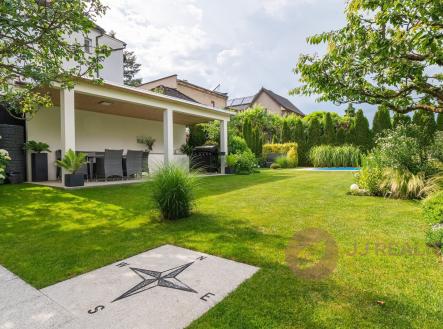 foto: 2 | Prodej - dům/vila, 260 m²