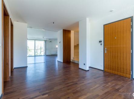 . | Pronájem bytu, 5+kk, 235 m²