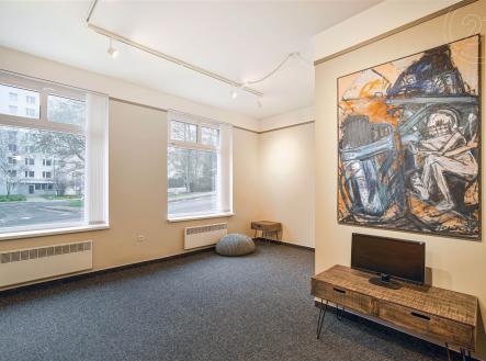 . | Pronájem - kanceláře, 51 m²
