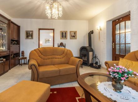 . | Prodej - dům/vila, 220 m²