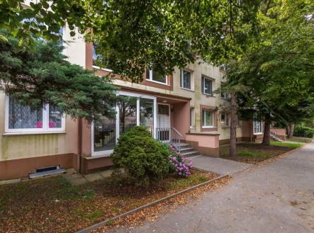 . | Pronájem bytu, 3+kk, 80 m²