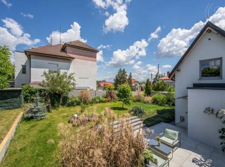. | Prodej - dům/vila, 215 m²