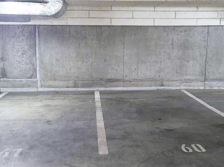 Prodej parkovacího stání Žižkov | Prodej - malý objekt/garáž