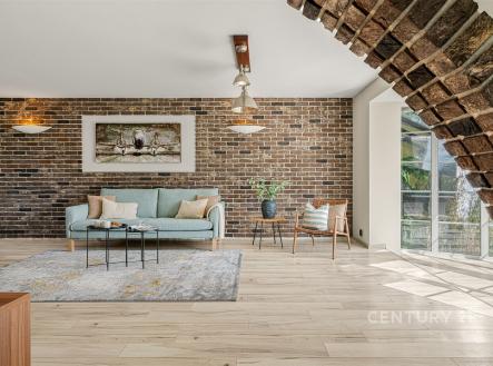 . | Prodej - dům/vila, 250 m²