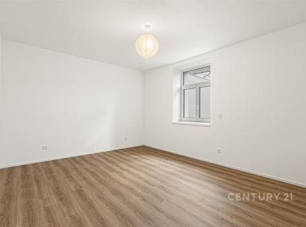 . | Prodej - dům/vila, 370 m²