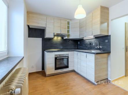 . | Pronájem bytu, 1+1, 28 m²