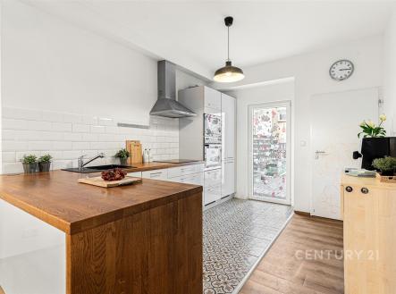 . | Prodej - dům/vila, 100 m²