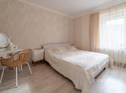 . | Pronájem - dům/vila, 126 m²