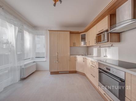 Kuchyně | Pronájem bytu, 2+1, 77 m²