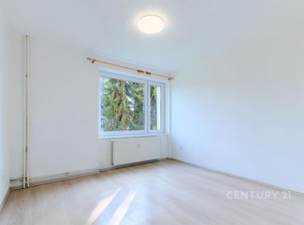 . | Pronájem bytu, 4+1, 69 m²