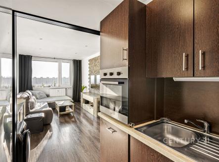 . | Pronájem bytu, 2+kk, 42 m²