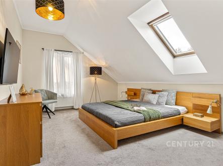 . | Prodej - dům/vila, 265 m²