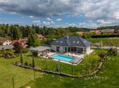 Prodej - dům/vila, 340 m²