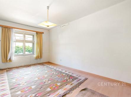 . | Prodej - dům/vila, 248 m²