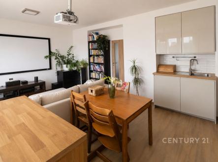 . | Pronájem bytu, 3+kk, 67 m²